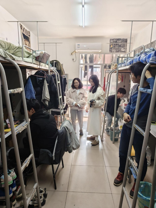 世界杯官网开展学生宿舍卫生安全大检查 共筑平安校园 世界杯官网开展学生宿舍卫生安全大检查 共筑平安校园