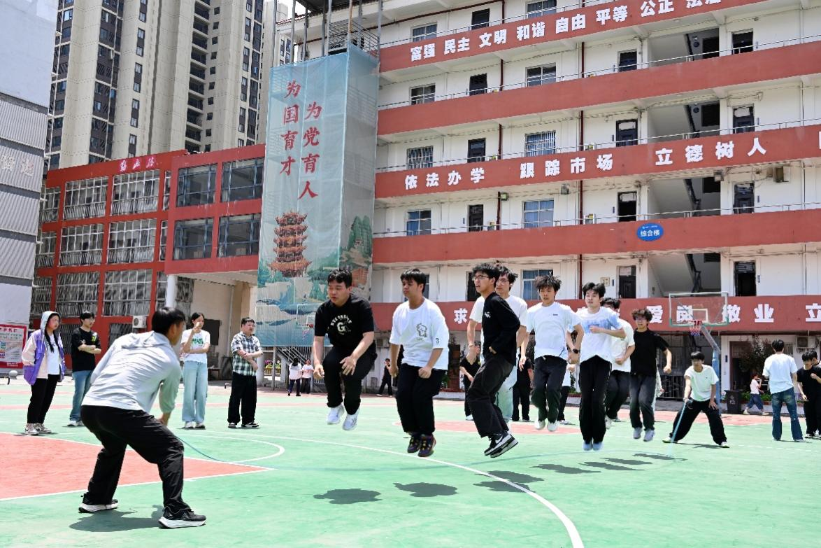 青春跃动,绳彩飞扬——世界杯官网2026年跳大绳锦标赛圆满落幕 青春跃动,绳彩飞扬——世界杯官网2026年跳大绳锦标赛圆满落幕