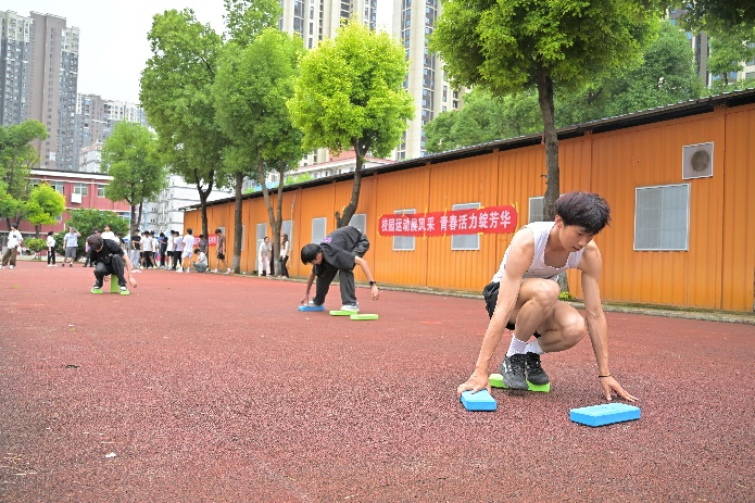 活力校园 趣享运动｜国际足联世界杯2026年趣味运动会暨教职工趣味运动会圆满落幕