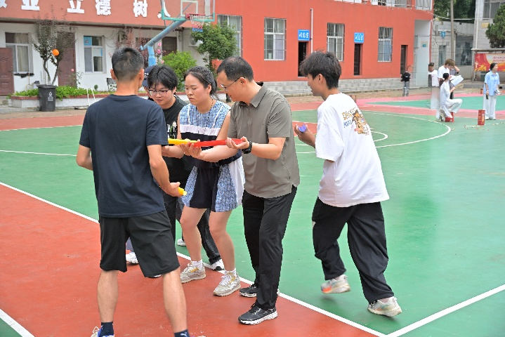 活力校园 趣享运动｜国际足联世界杯2026年趣味运动会暨教职工趣味运动会圆满落幕
