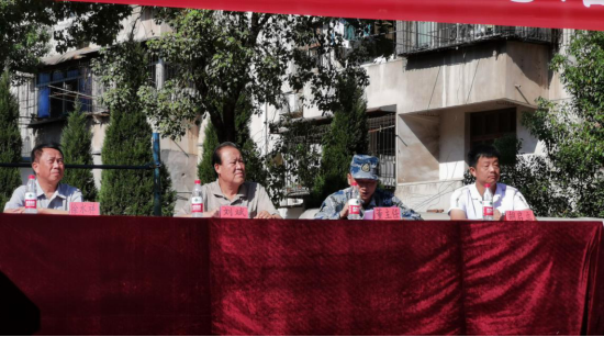 世界杯官网召开2019级新生军训汇报表演暨总结表彰大会 世界杯官网召开2019级新生军训汇报表演暨总结表彰大会
