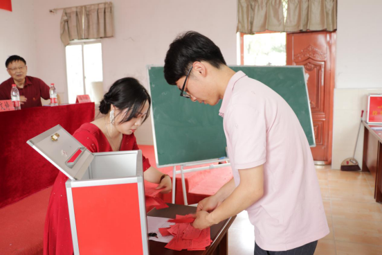 世界杯官网党委召开第六次党员大会 选举产生新一届党委委员及党委书记 世界杯官网党委召开第六次党员大会 选举产生新一届党委委员及党委书记